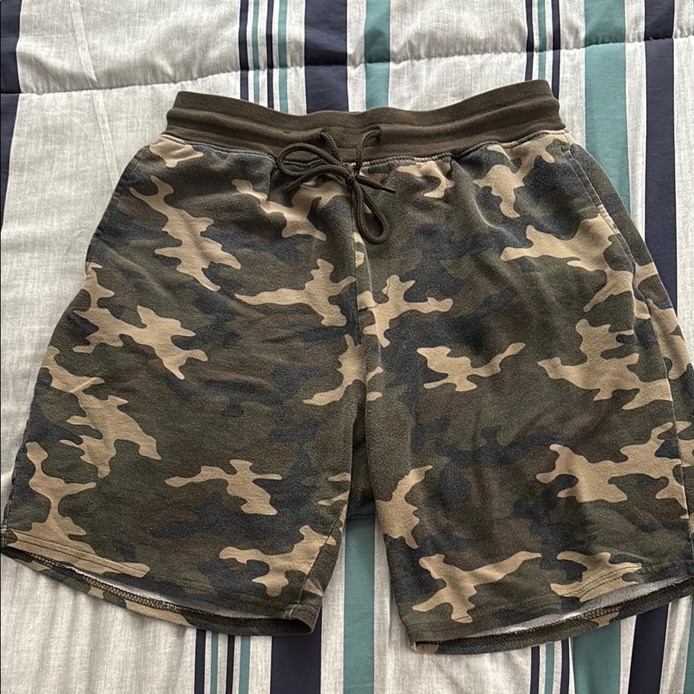 No Boundaries Green and Brown Athletic Shorts